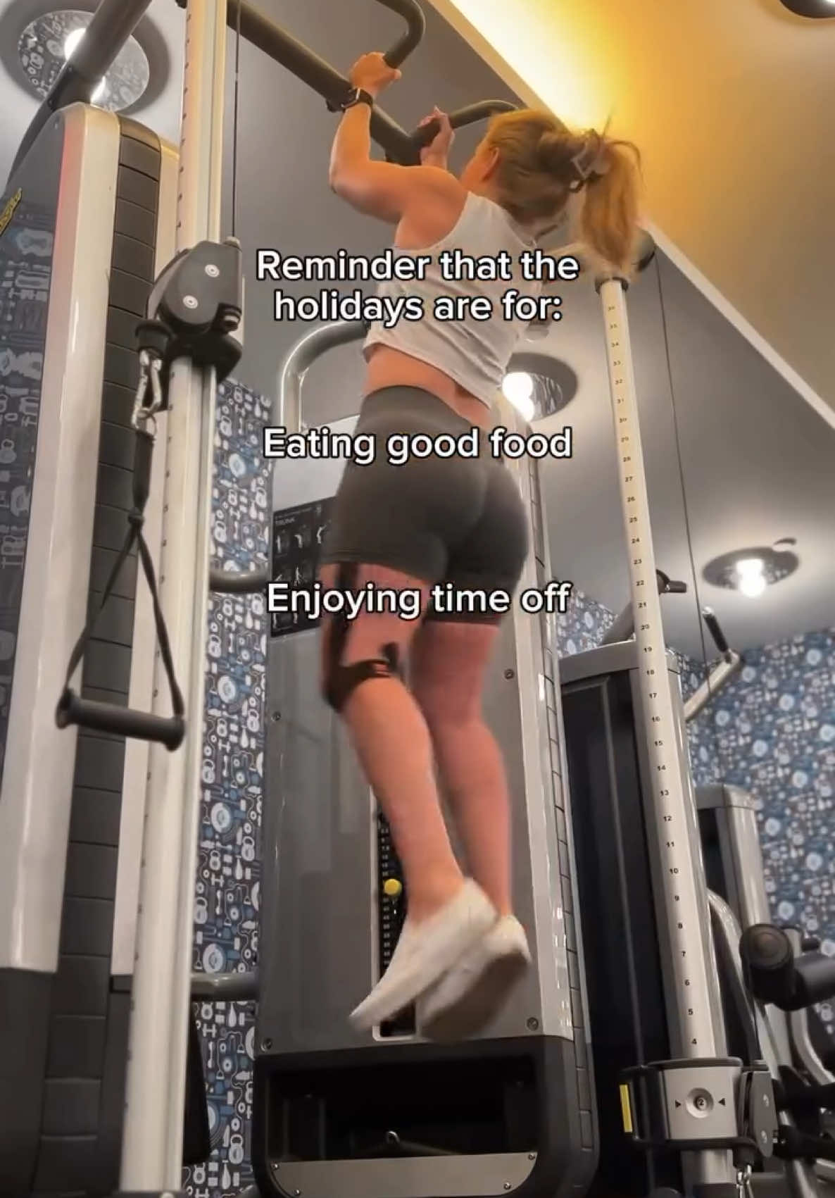 @Ladieswholiftofficial