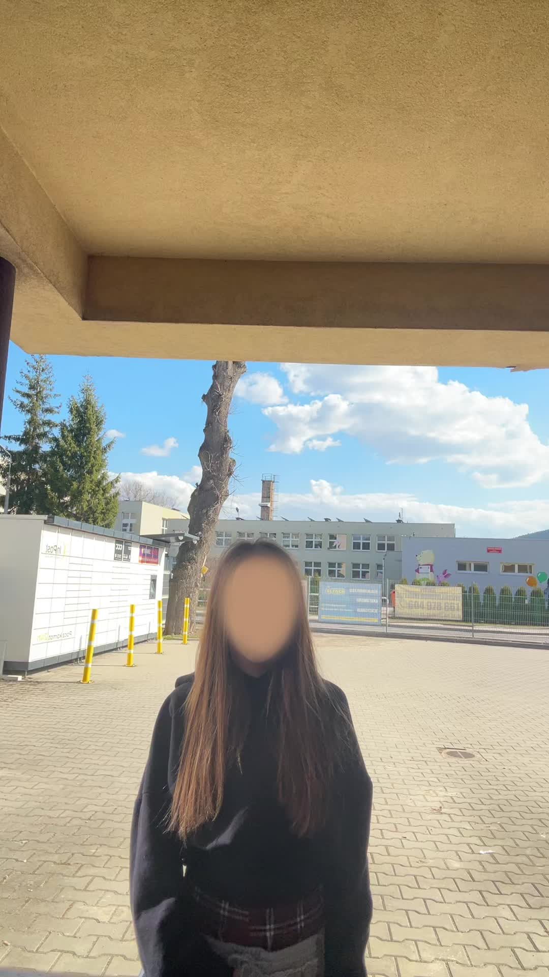 @Osziii