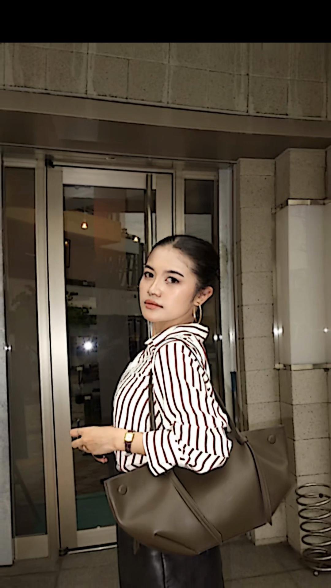 @refilisnaa