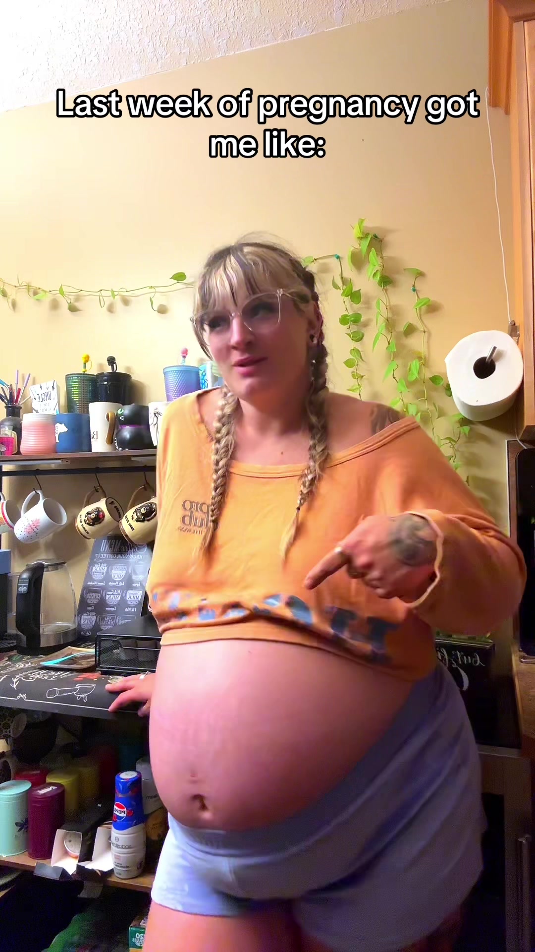 @Momstar