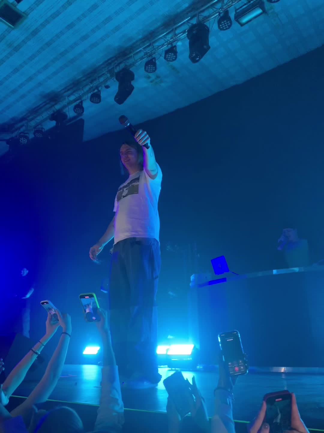 @𝐘𝐚𝐧𝐚.