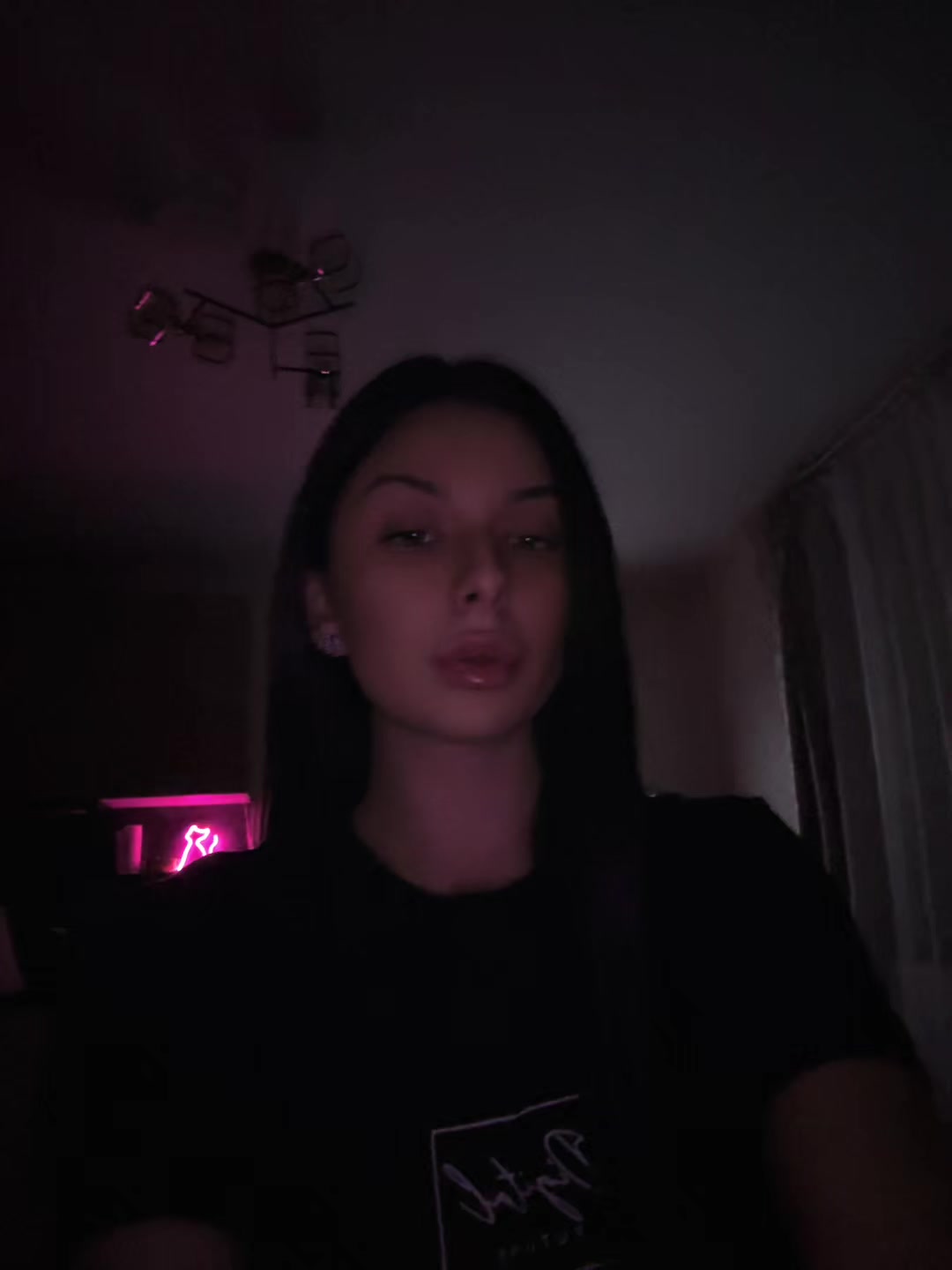 @r_0_m_A_n_0_v_A