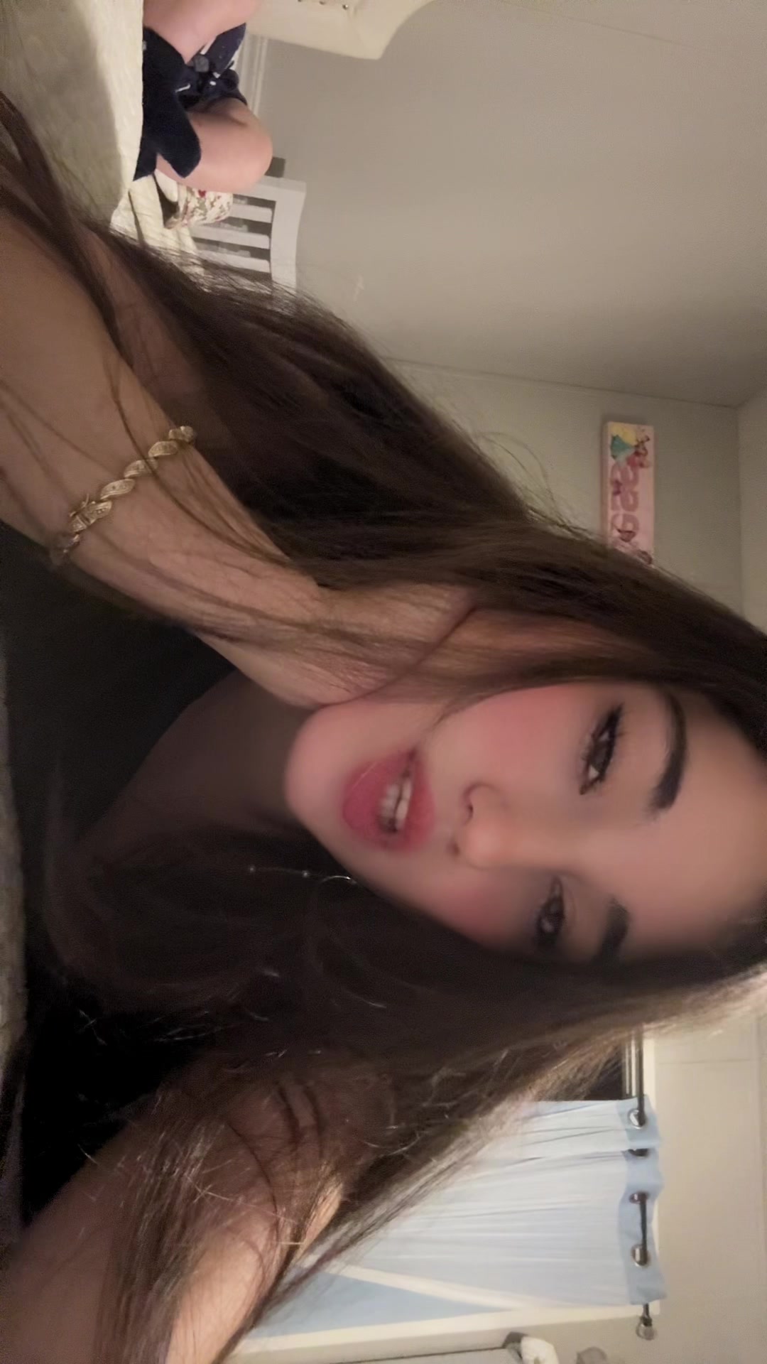 @Monse García ✨