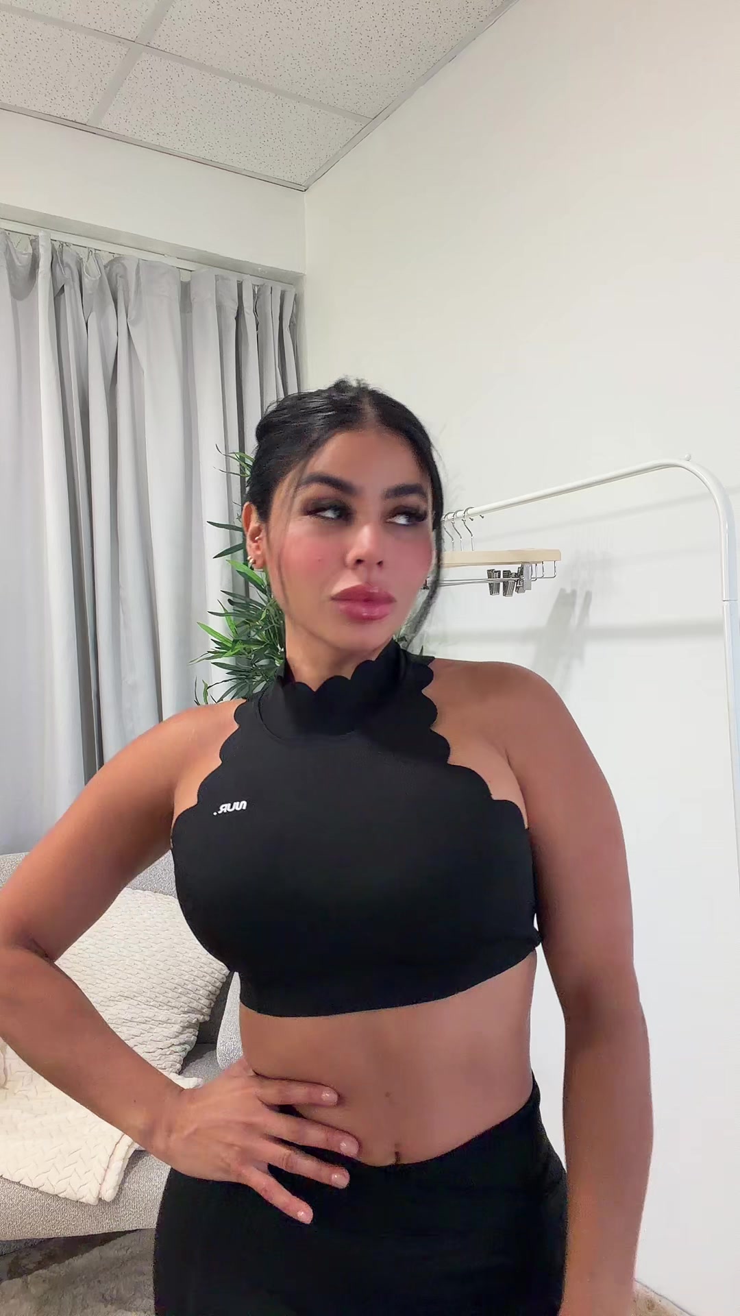@Dayarlin