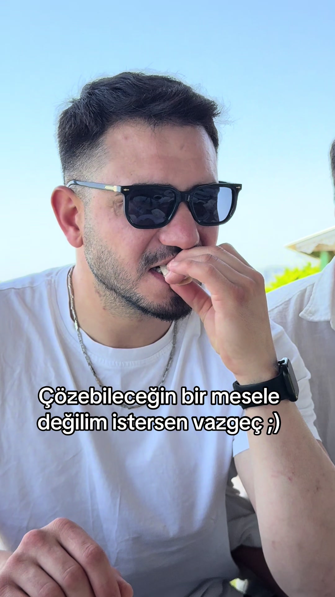 @YAK