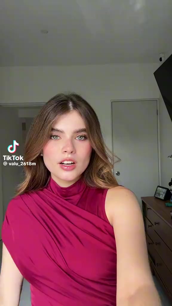 @LaPenguin