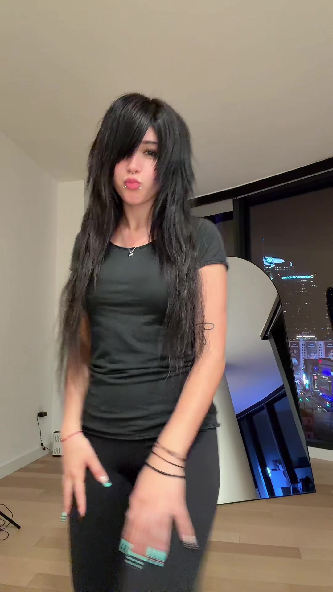 @vivi