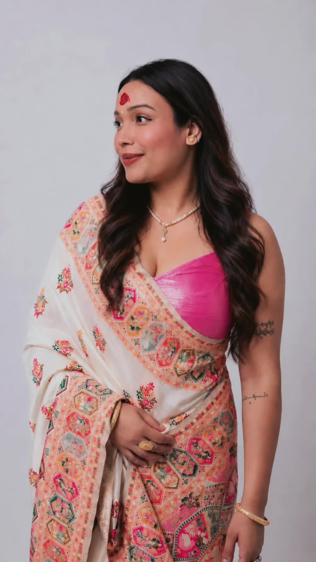 @Manisha Siwakoti🧿