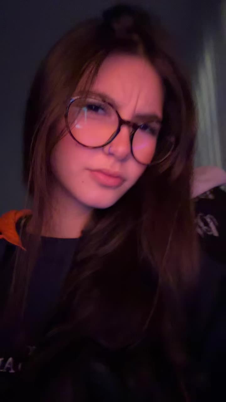 @gabisahks