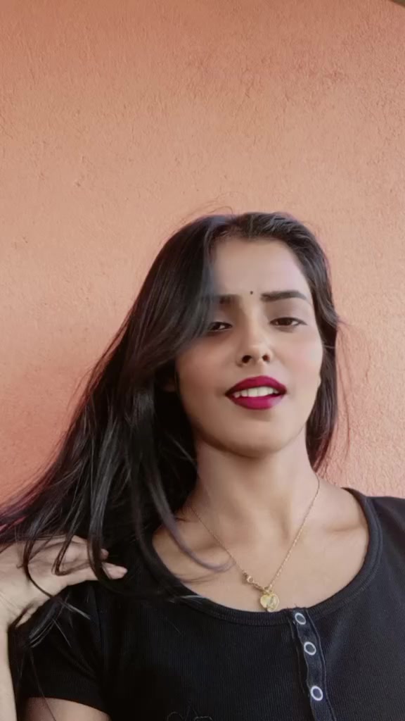 @rakhi thakur🌸🕊️