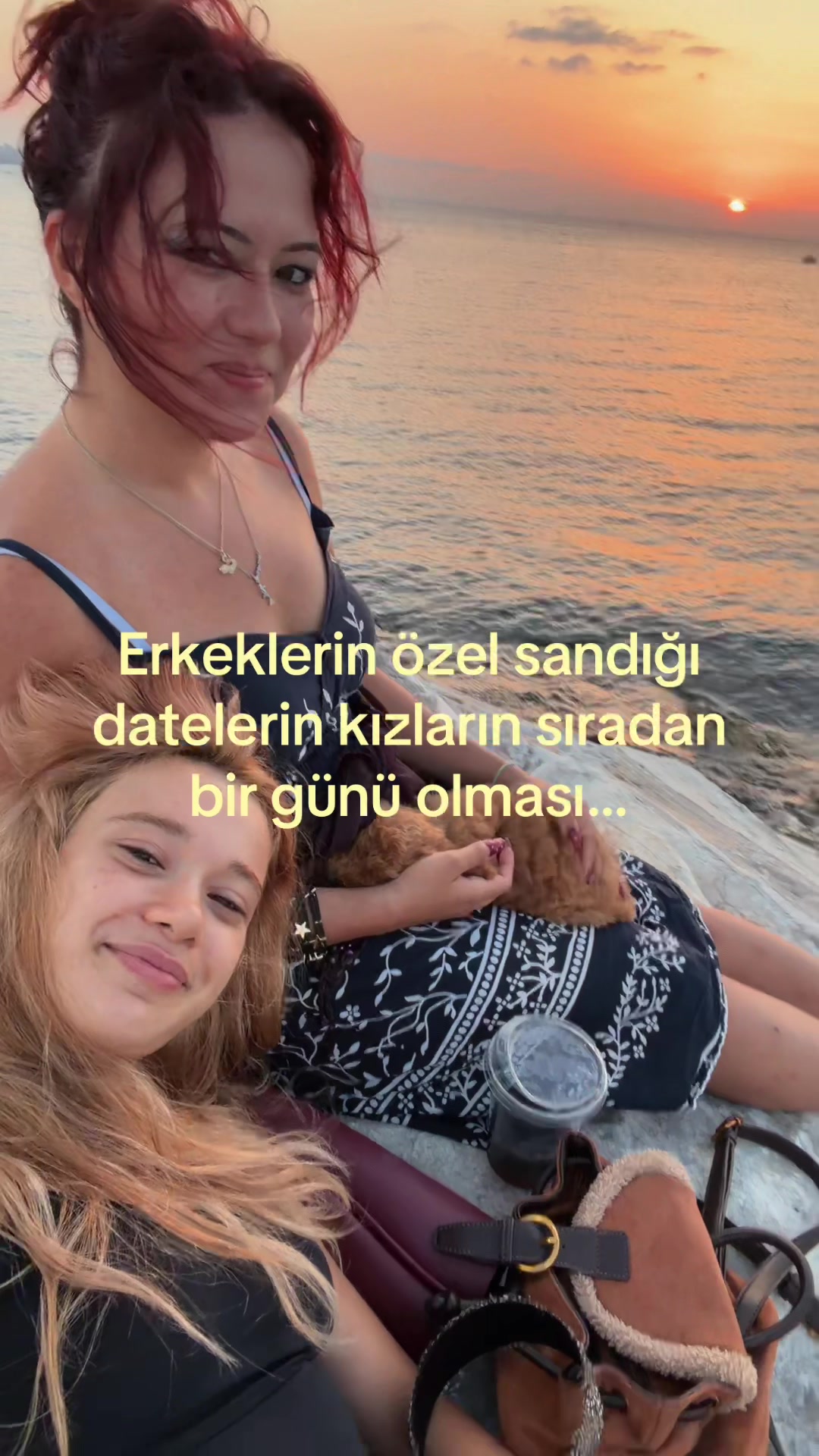 @Melacıkela