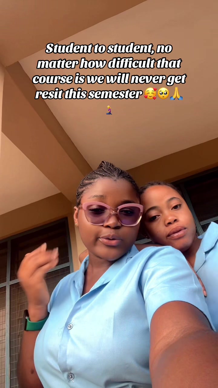 @Madam Bronii🤭🤍💎👩🏫🌎