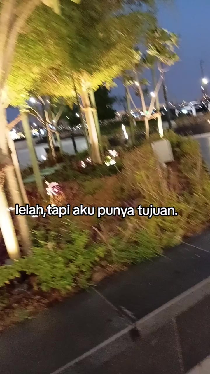 @istri ewin😊🥰