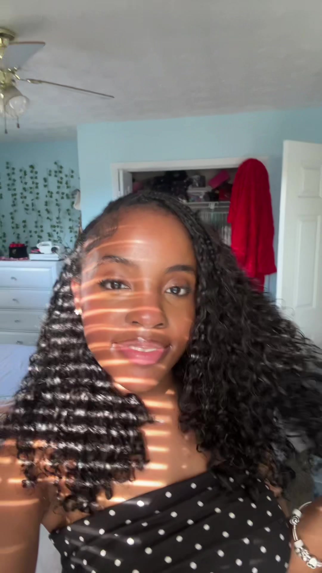 @lovelyy.simonee