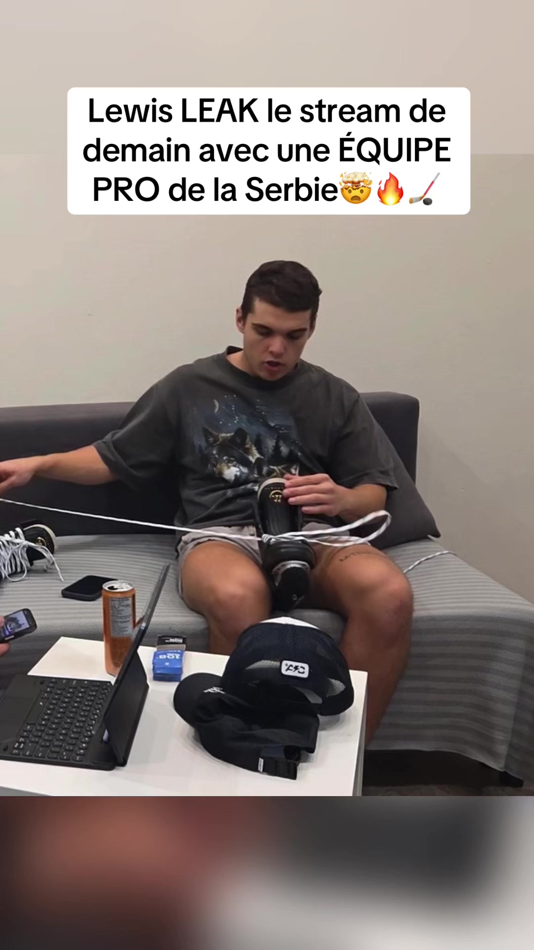 @Lewislefoulive