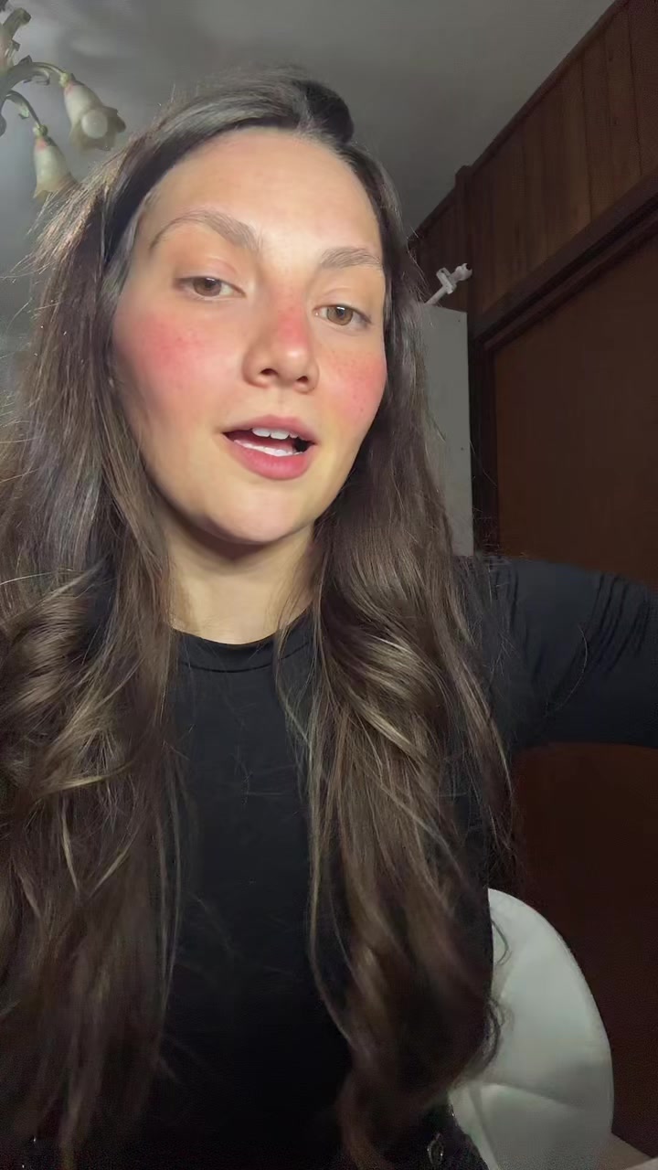 @Anne 𓆉
