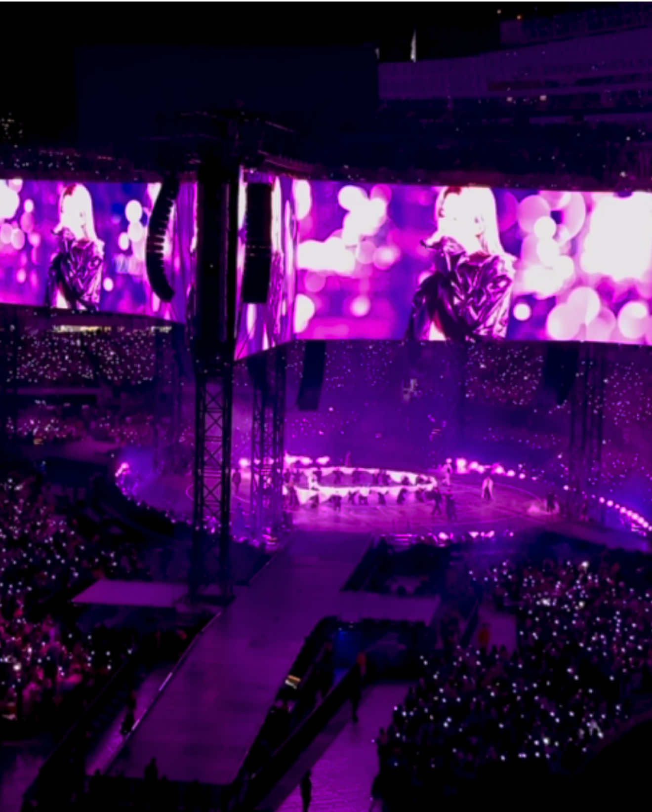 @💜Cinthia Kpop Fam🫰🏻💜