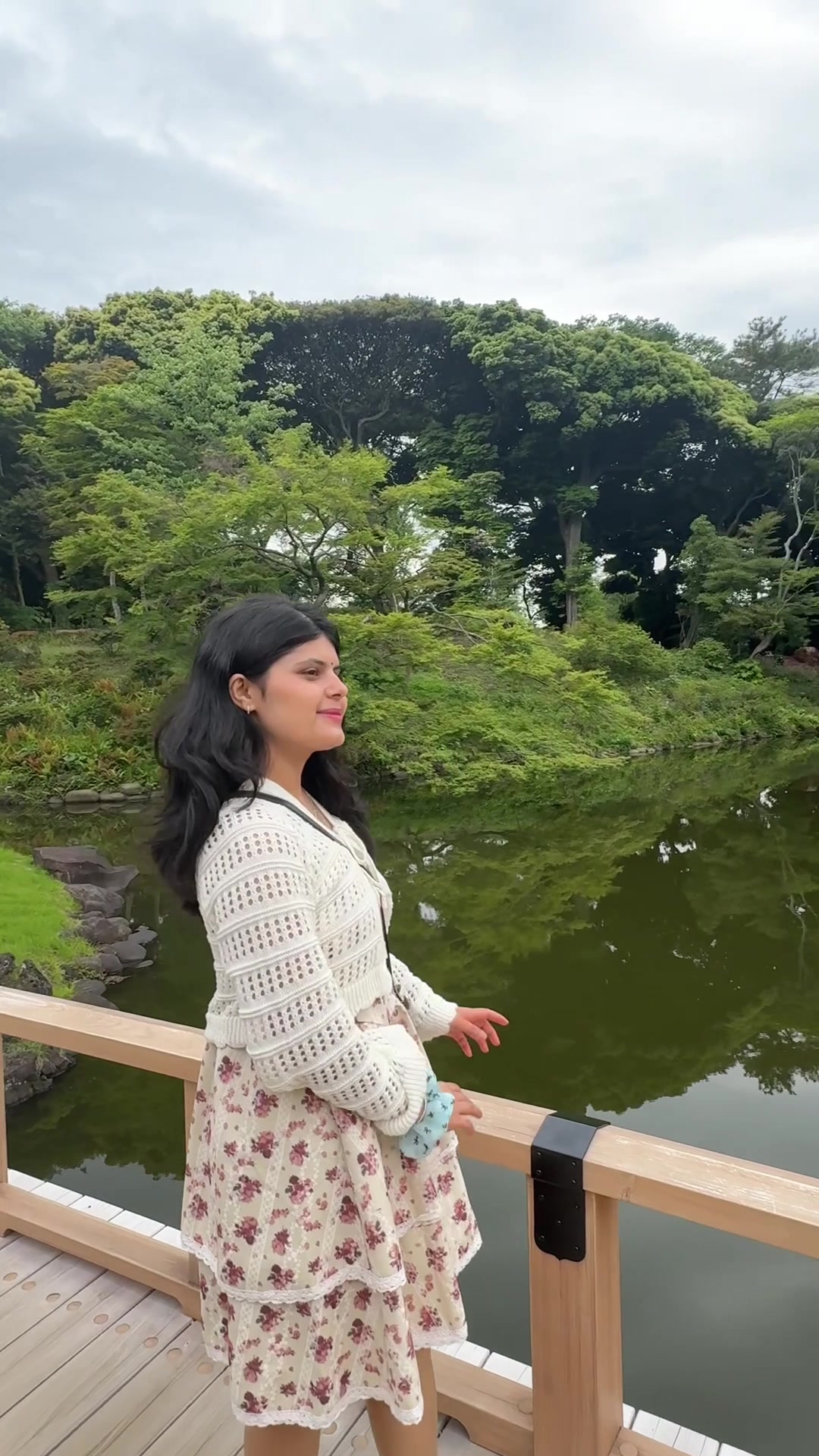@समिक्षा🕊️