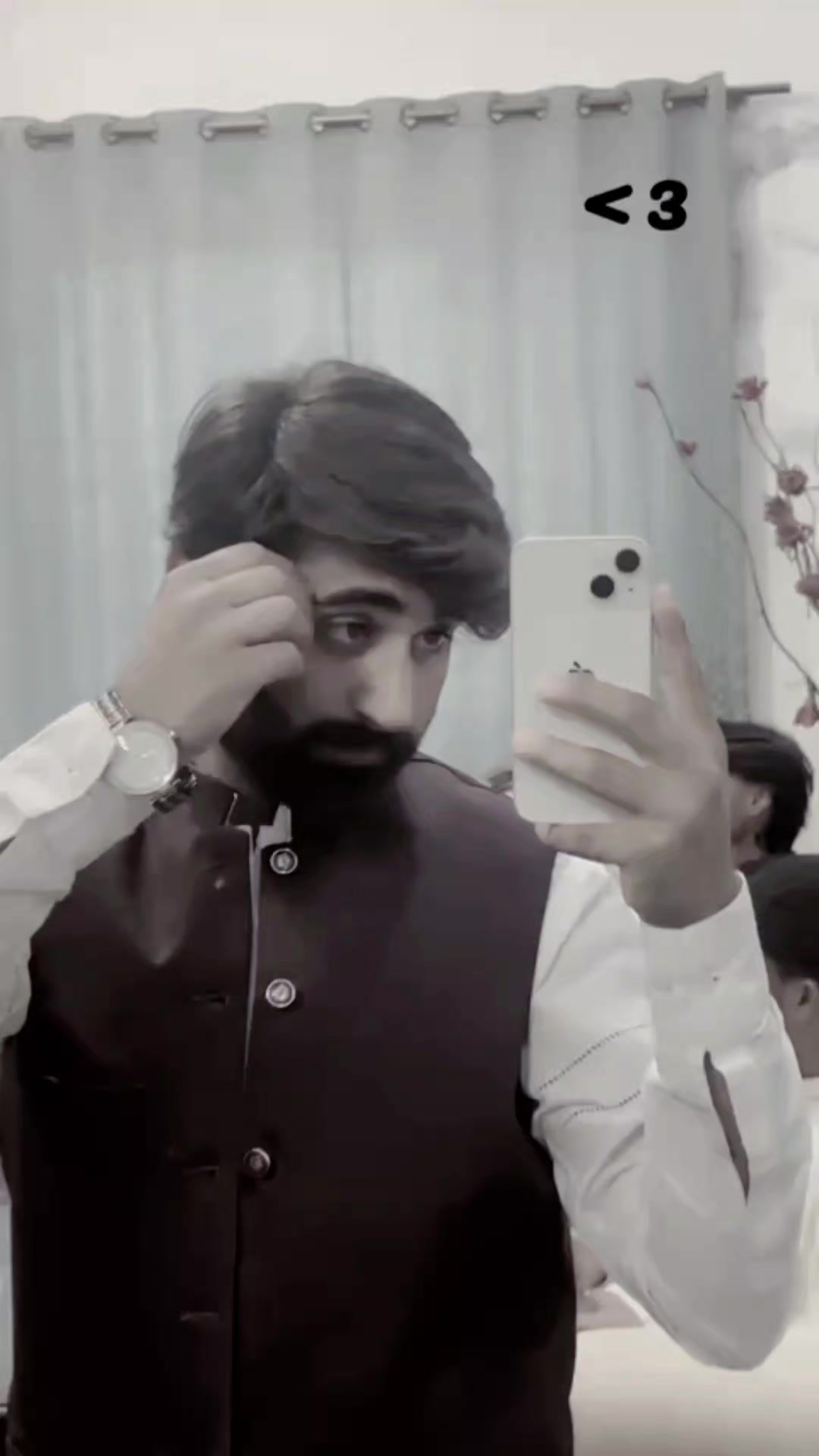 @🦅نومی لاڈلہ چوکیرہ آلہ🦅
