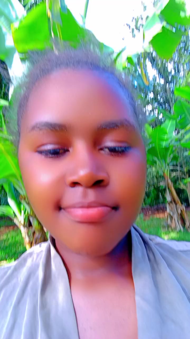 @emma Nyaks