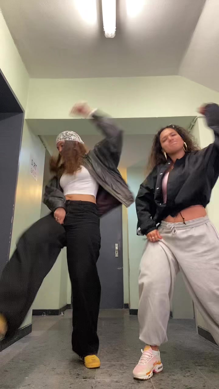 @olivia