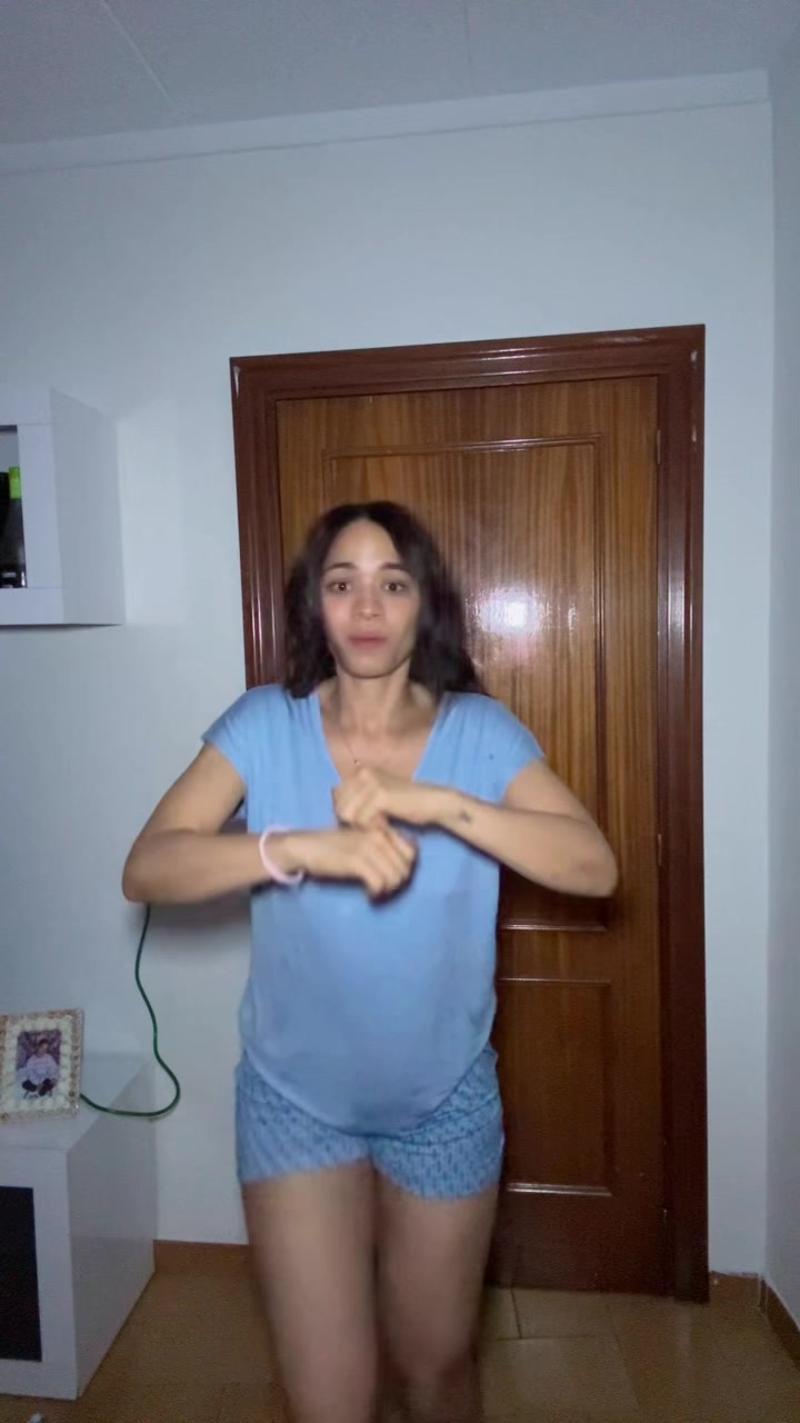 @Ili