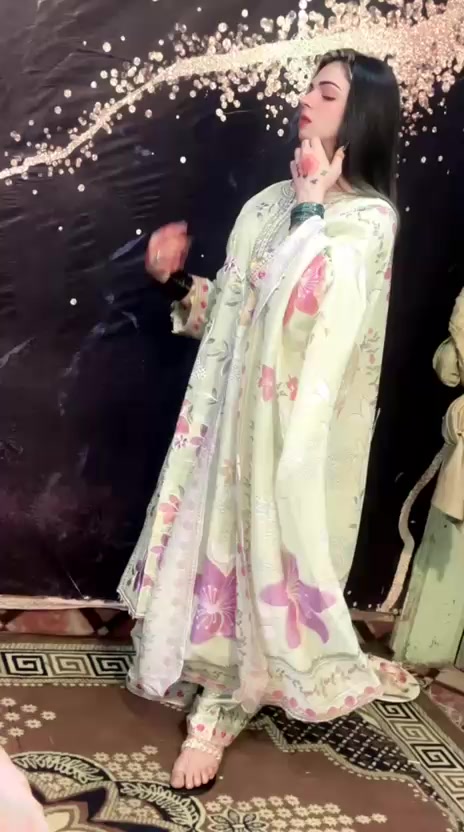 @Sherrykhanzadi0