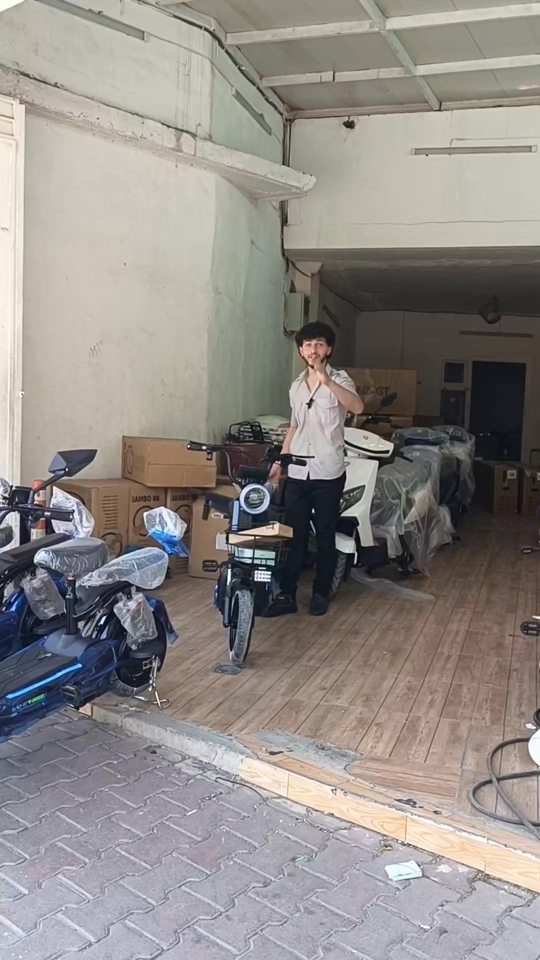 @⚜️🚴پێشانگای_پاسکیلی_عومەر🚴⚜️