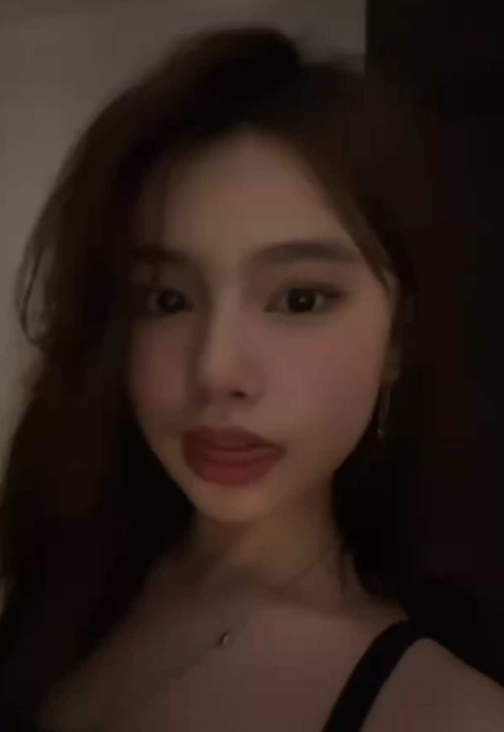 @nia