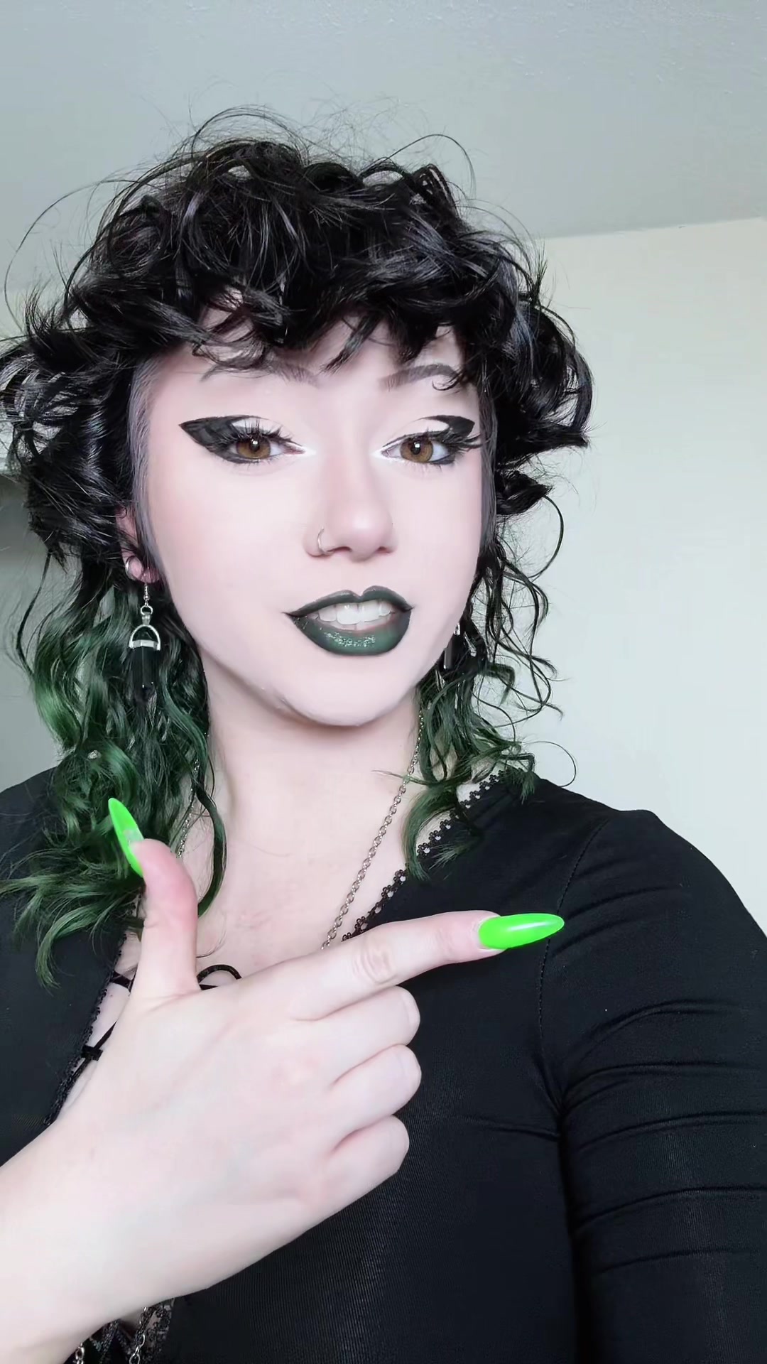 @succubuss.princuss