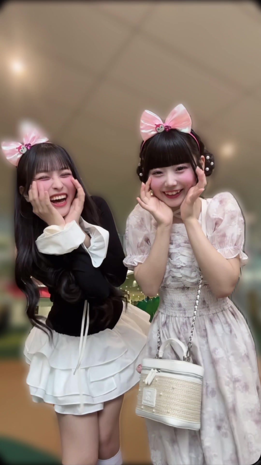 @澪織にいな