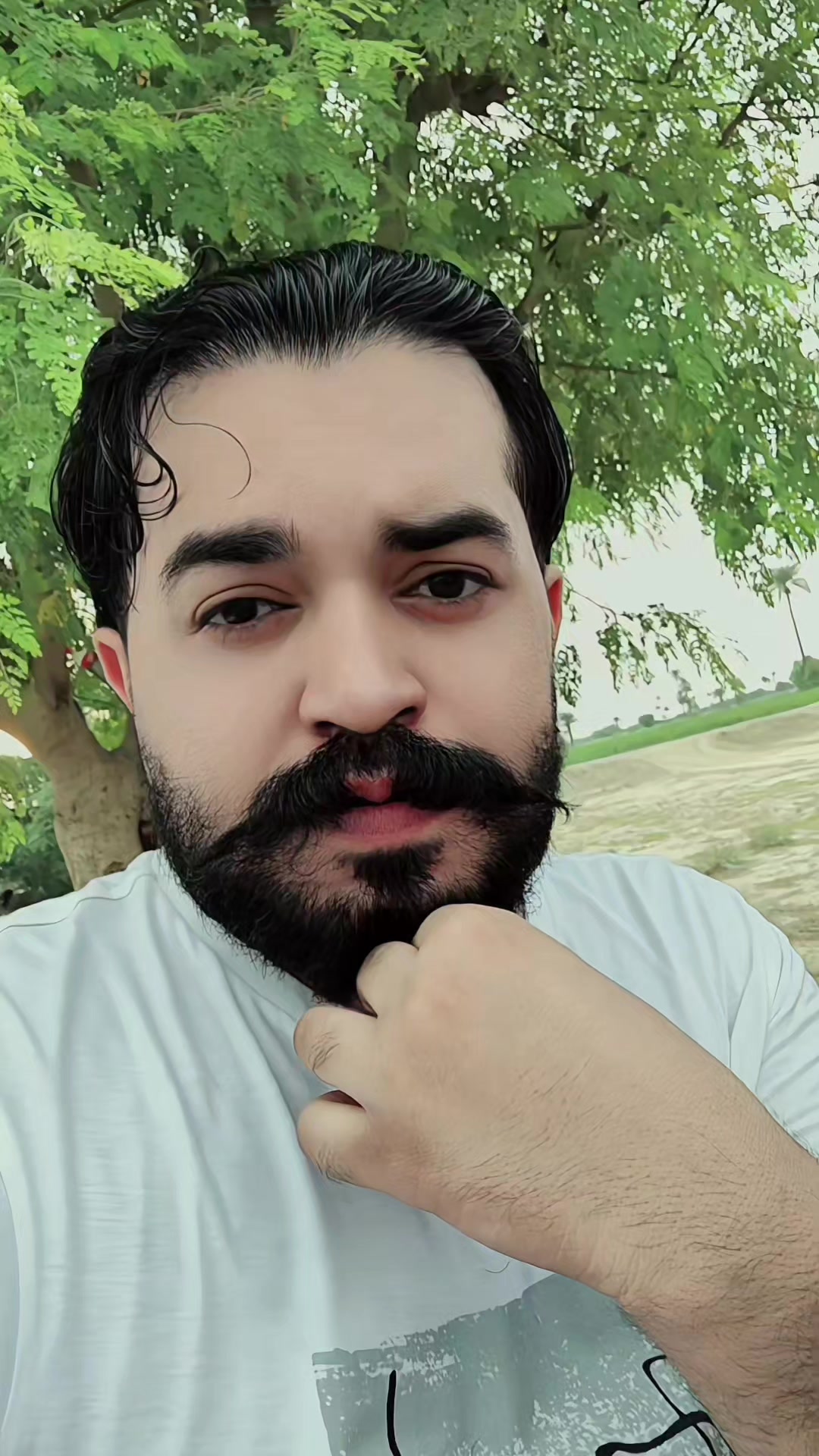 @عـبـدالرحمـٰن عربي 👑&hearts;️.