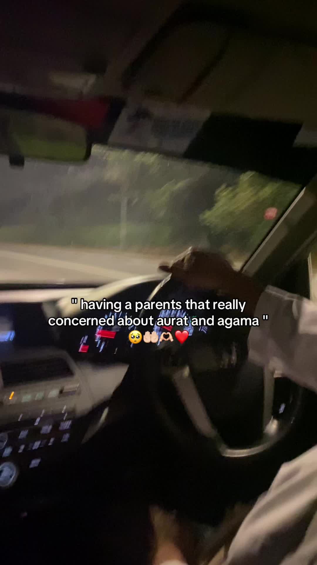 @nini