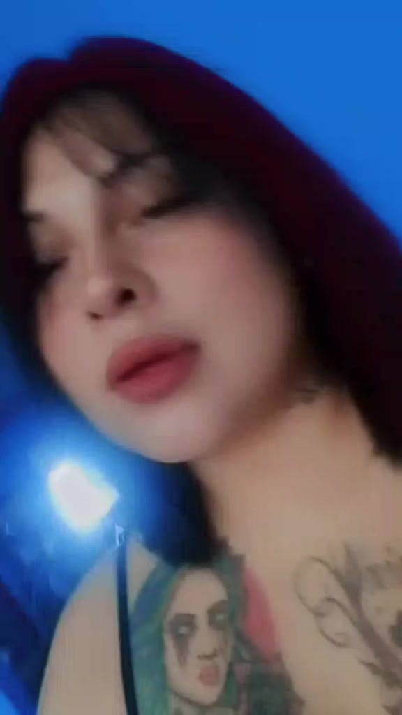 @Selena zamudio