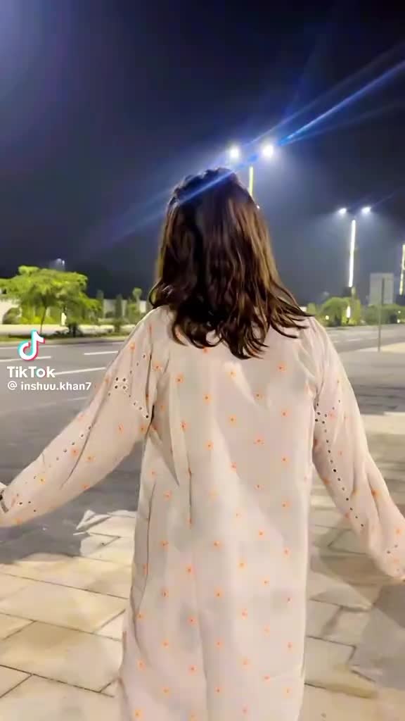 @Aniqa Sheikh๐