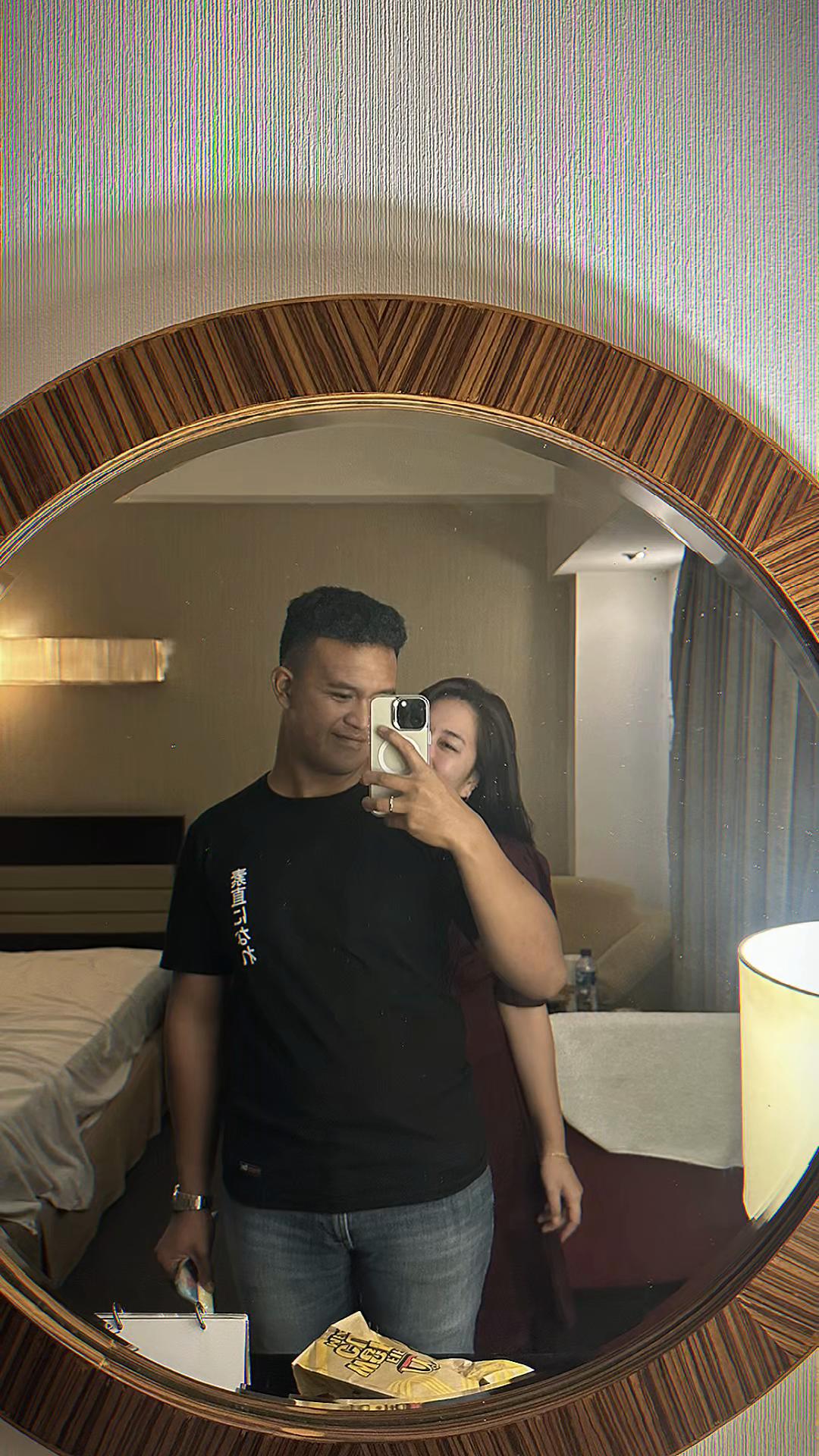 @𝙨𝙞𝙝𝙚𝙡𝙞𝙭𝙭