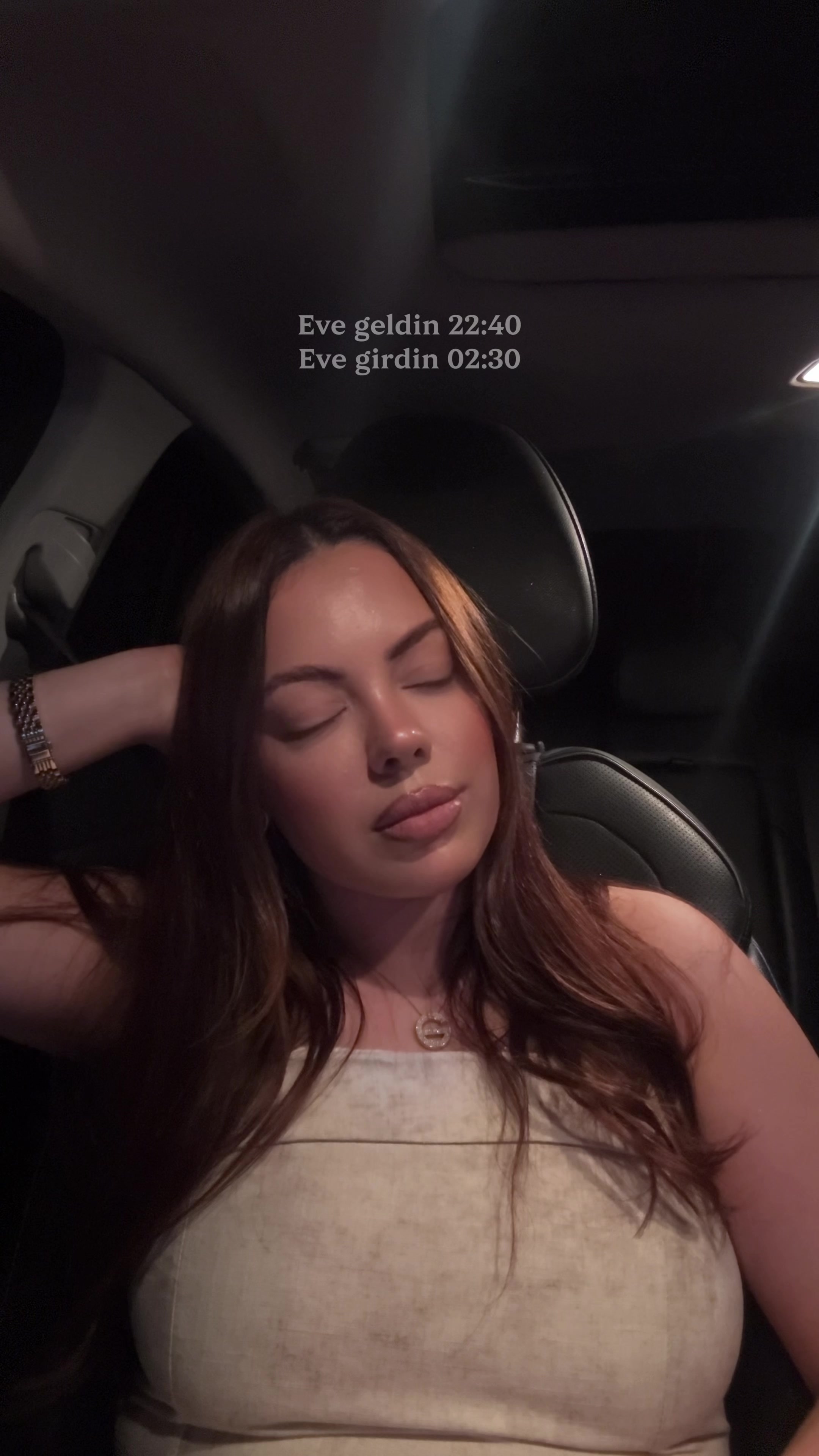 @Efsane♌︎