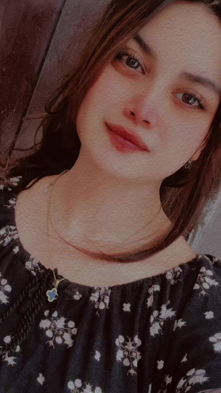 @Emaan🕊️✨