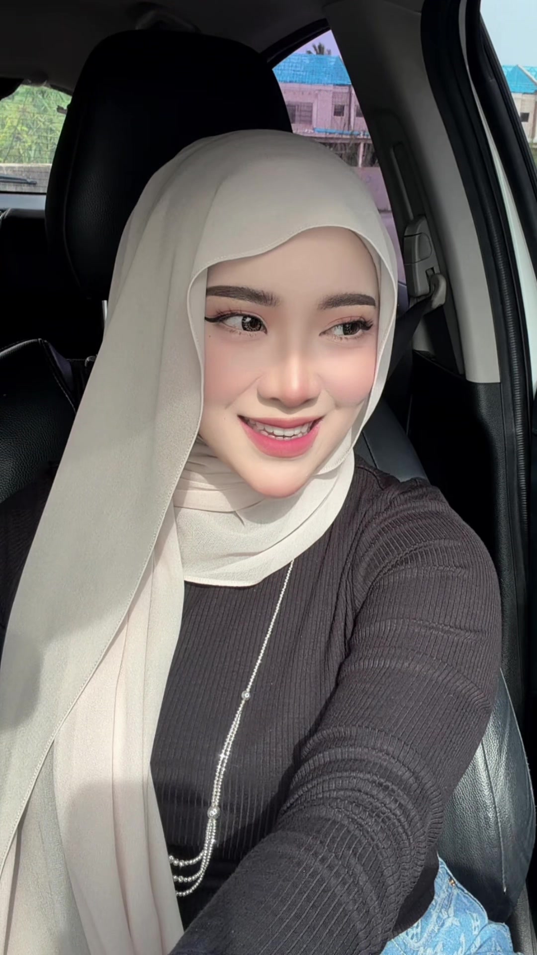 @Farahin Rukman