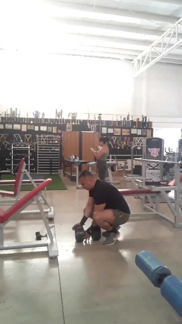 @Roberto Carlos Le&oacute;n Fit