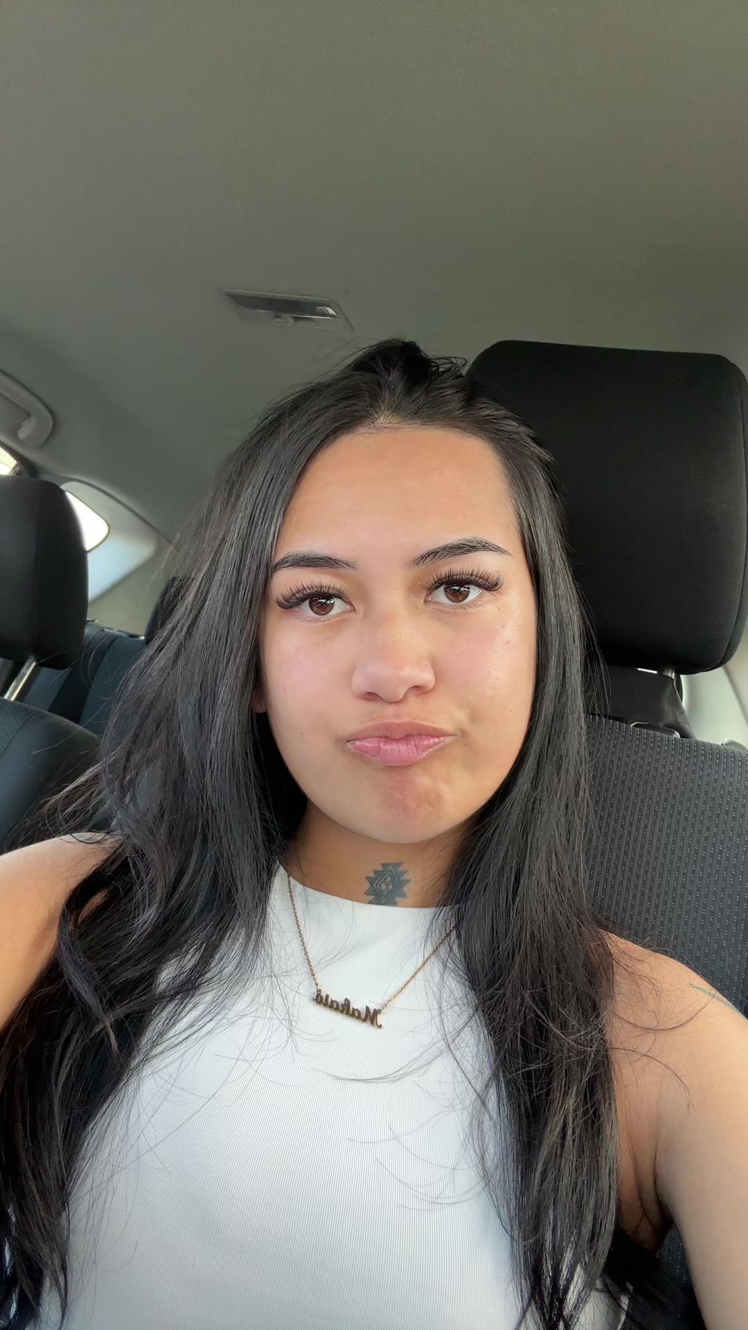 @jaahzel.pt