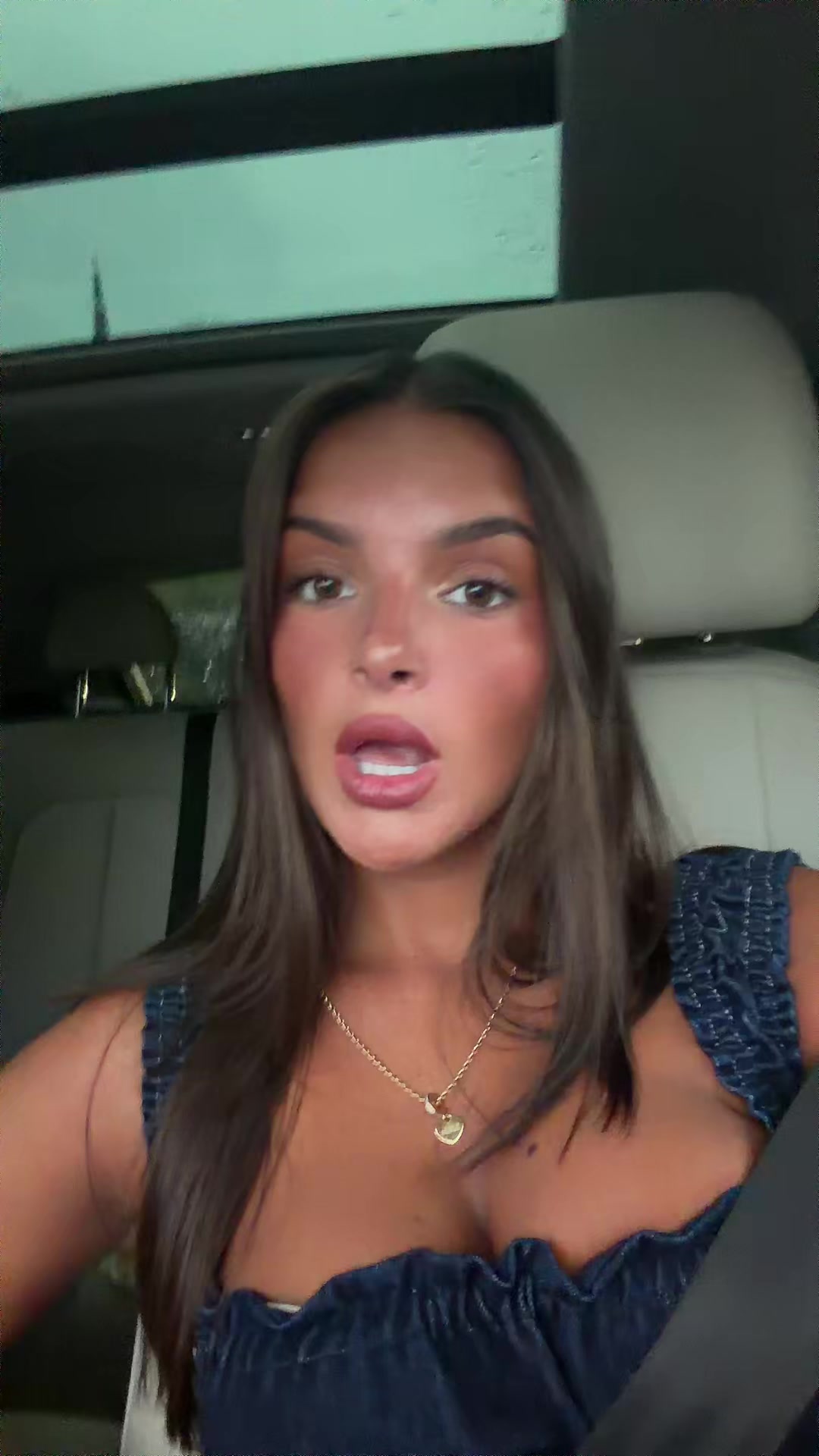 @olivia