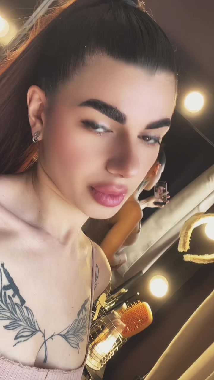 @Alina🦋✨