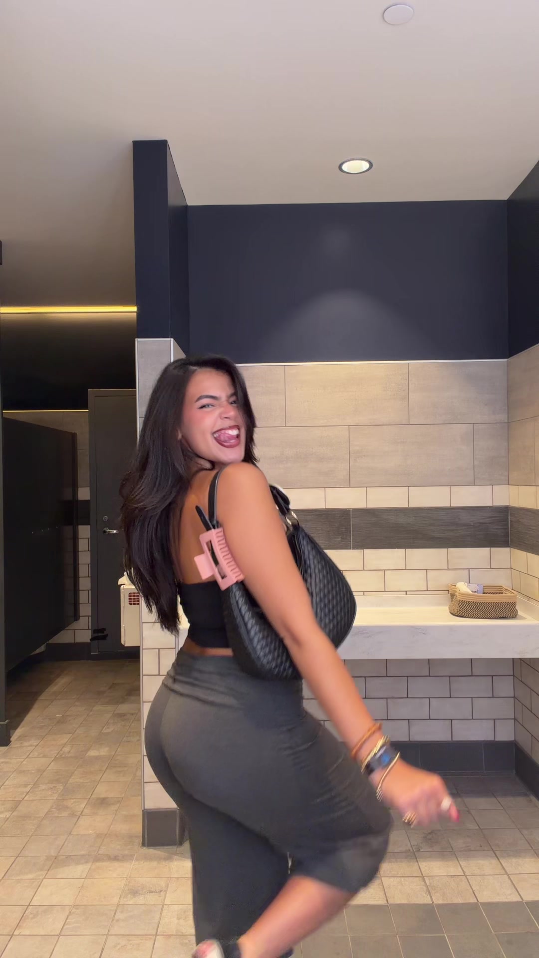 @Leyla