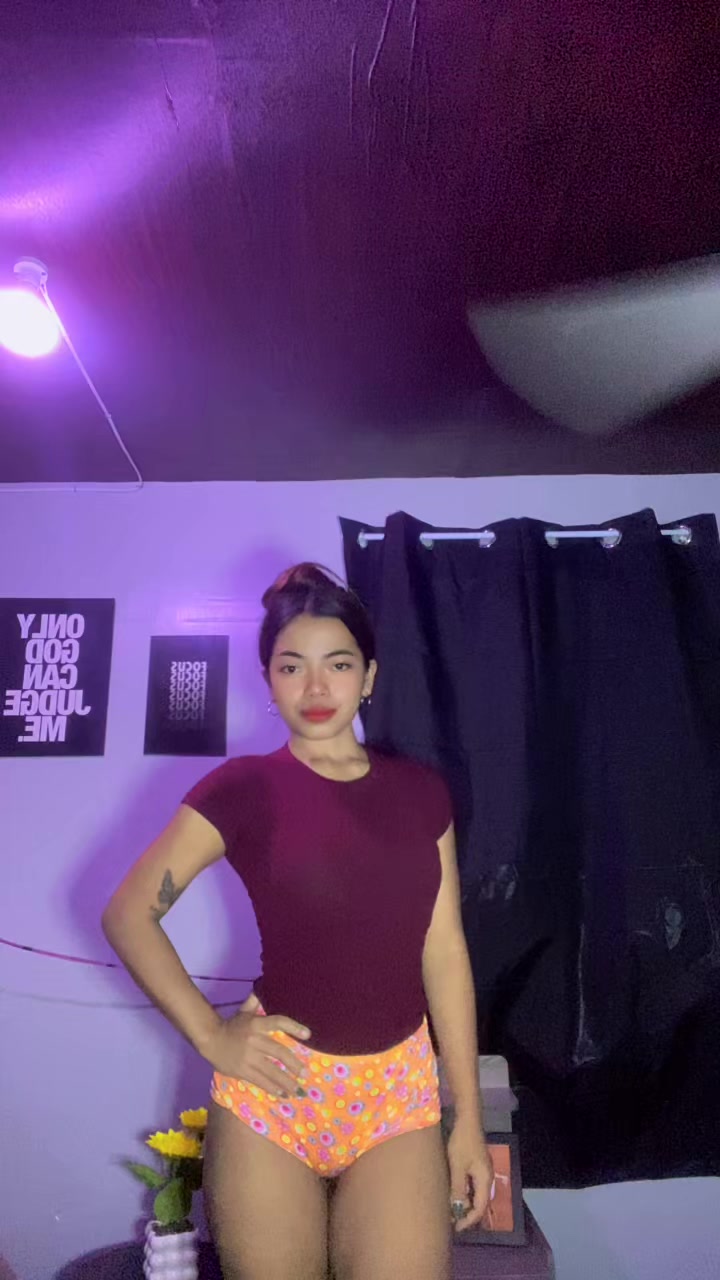 @tasharaneses