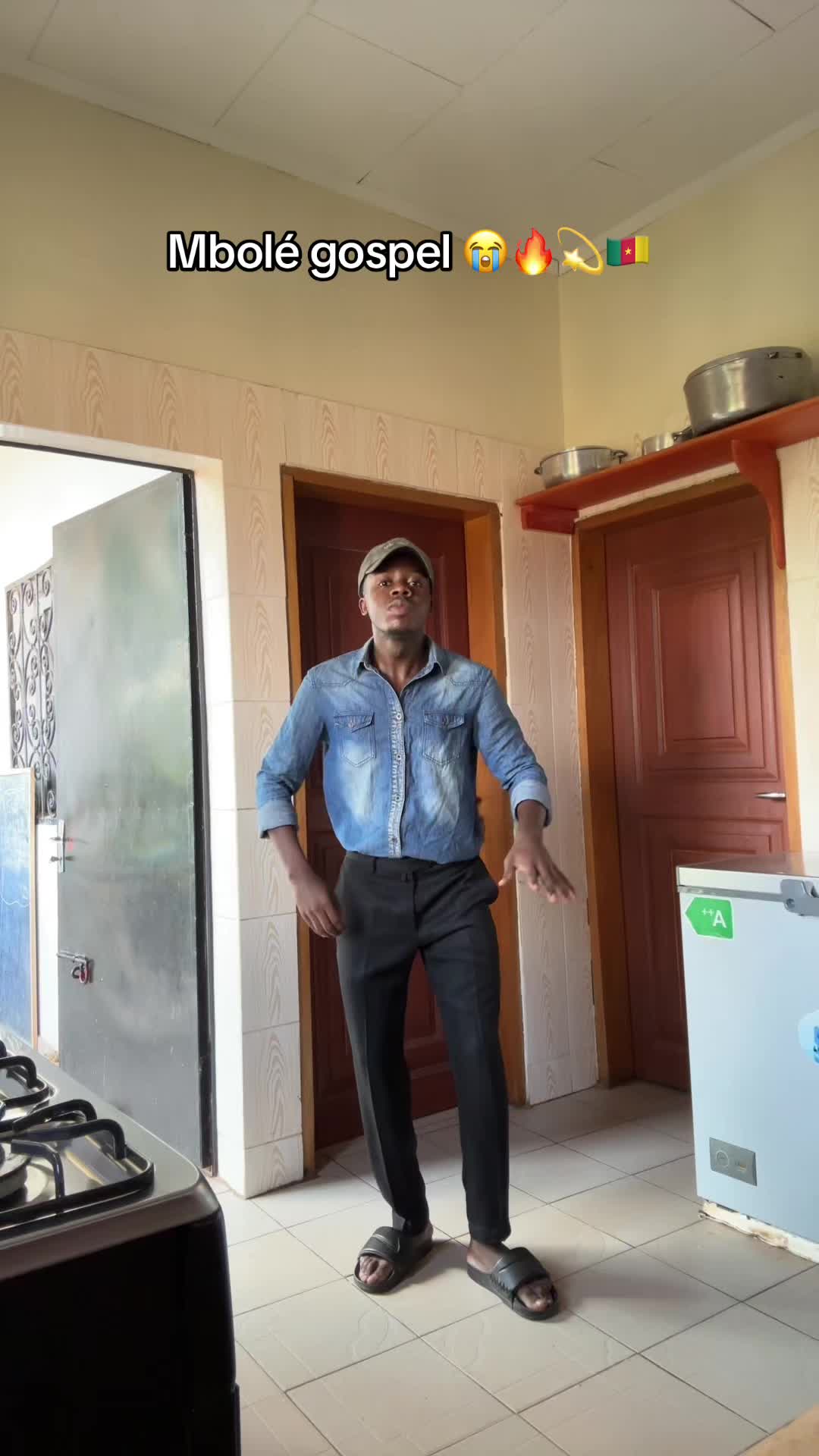 @𝐃𝐢𝐯𝐚𝐧𝐞_𝐁𝐮𝐳𝐳💫