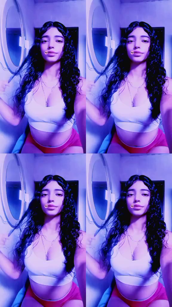 @😍"𝓛𝓪 𝓢𝓸𝓯𝓲 🍒&hearts;