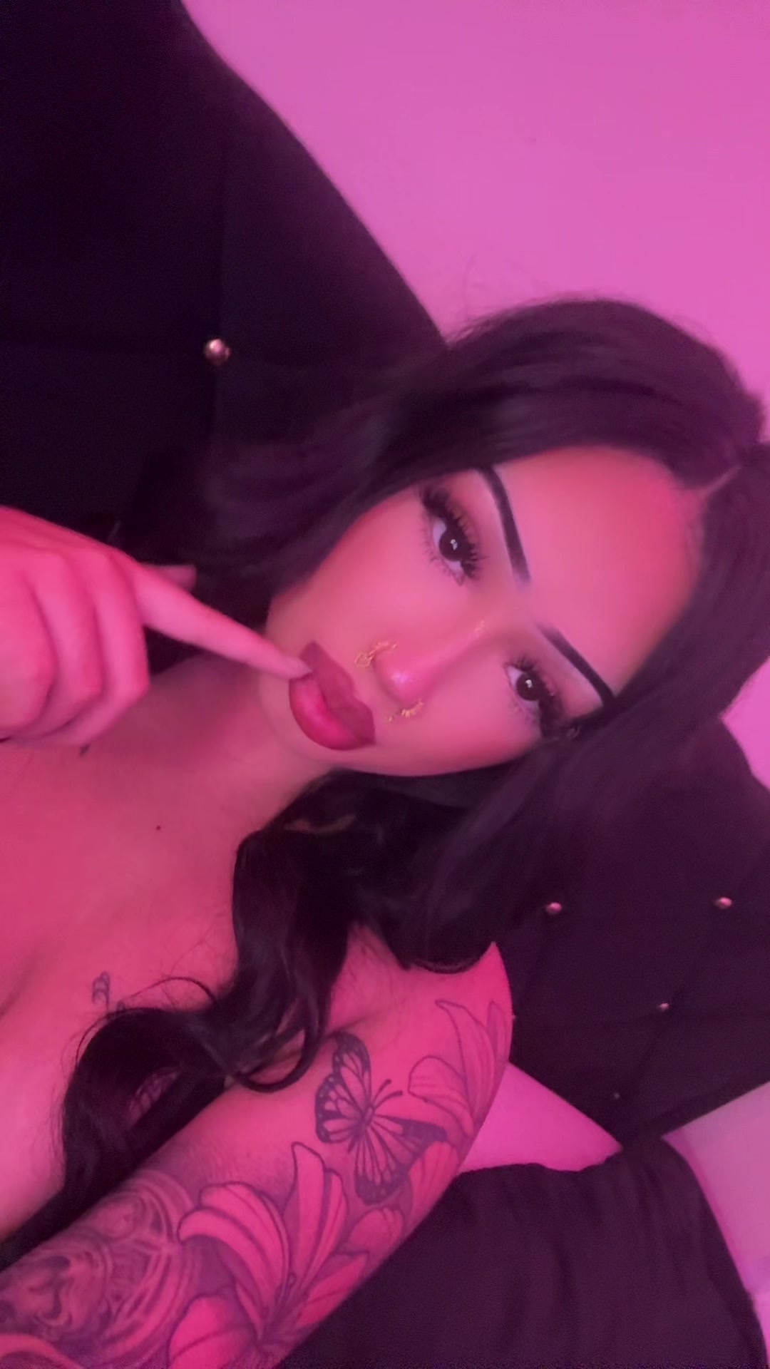 @uniquesexc