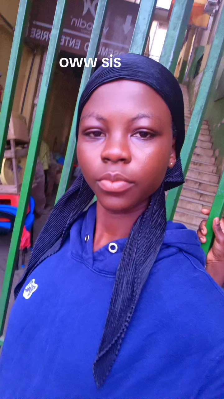 @Janiwaa