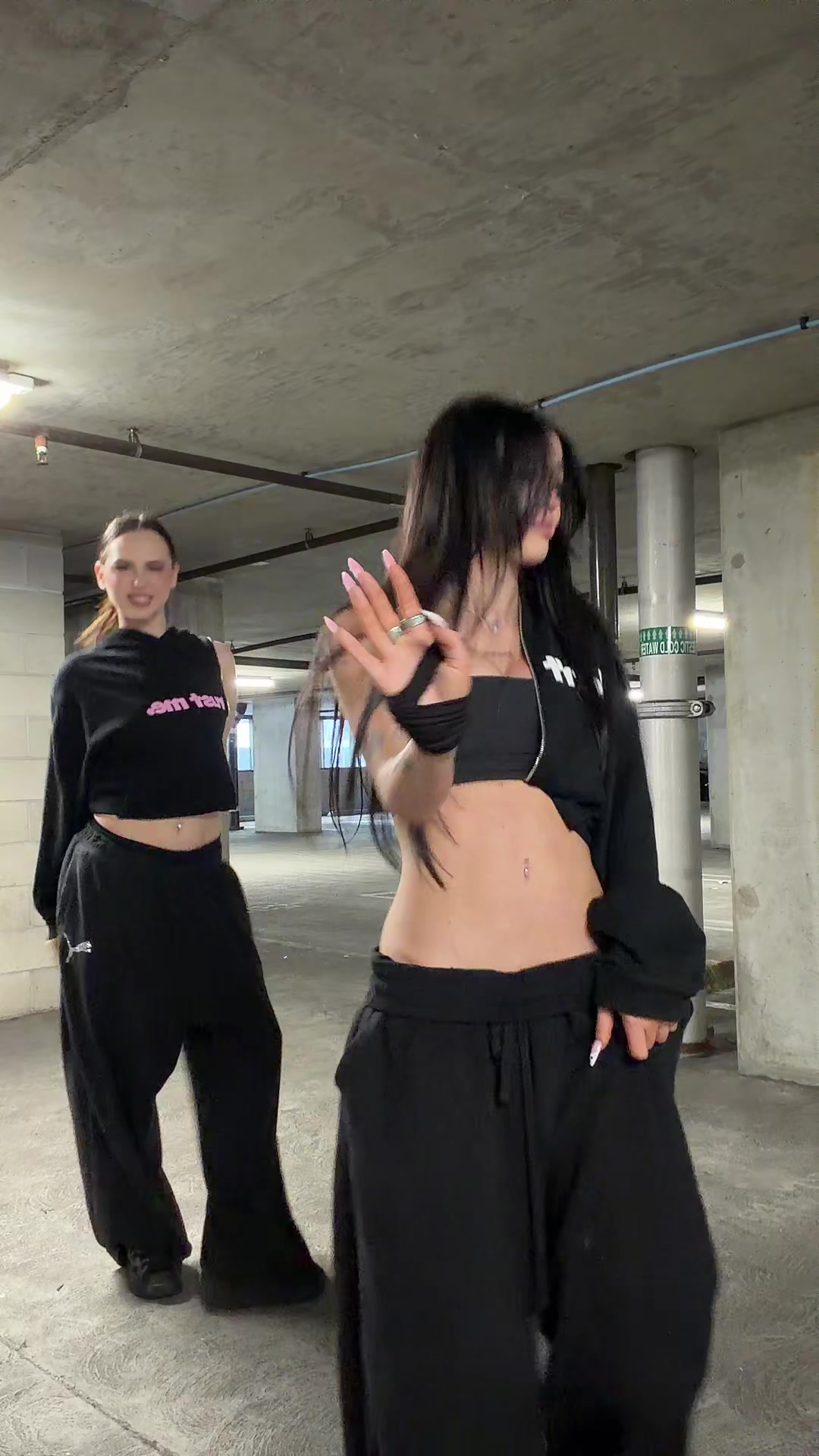 @nevaaadaa